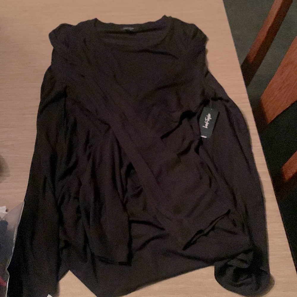 Lord & Taylor label - long black top, viscose material in size XL